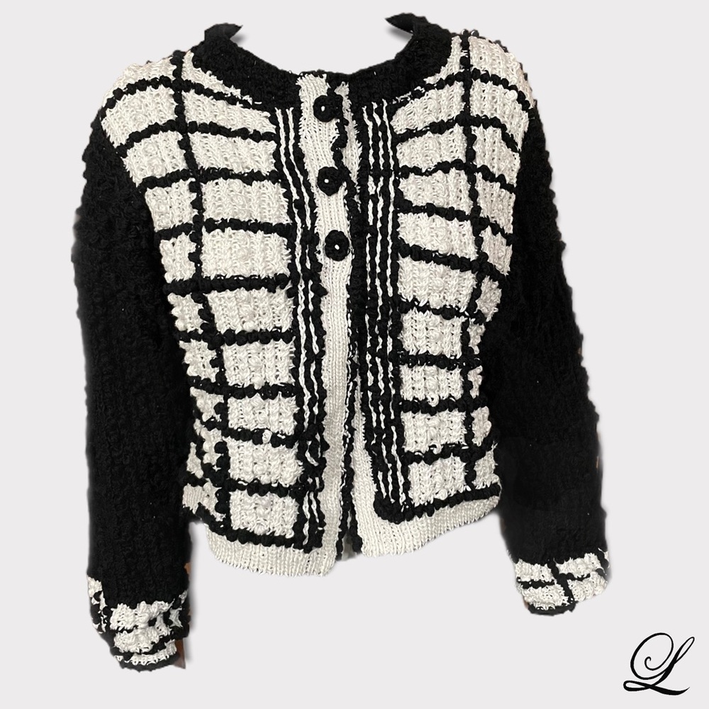 Vintage Knit Sweater Size Large (estimated) Black White Chunky Cardigan